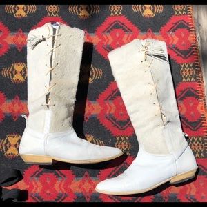 Vintage 80’s Western White Fur Boots